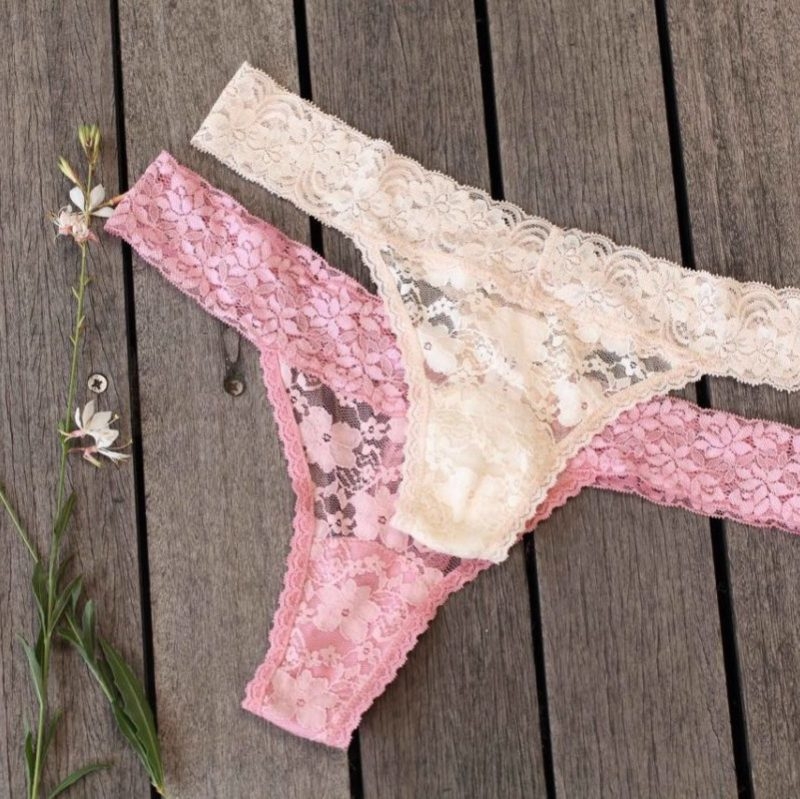 Available in White, Black, Nude, Misty Blue or Dusty Pink