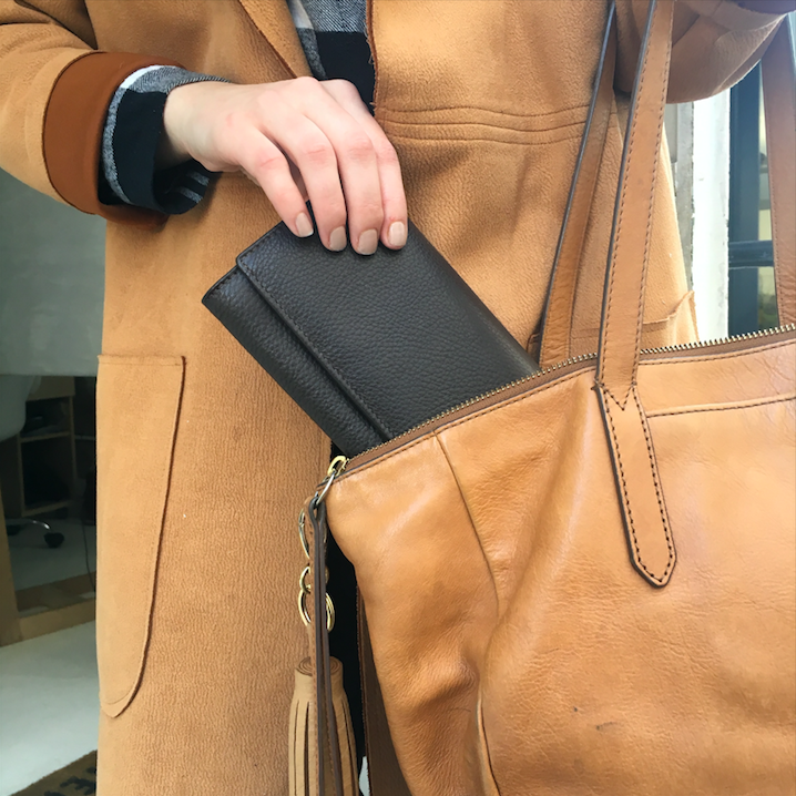 Ladies Minimalistic Leather Purse