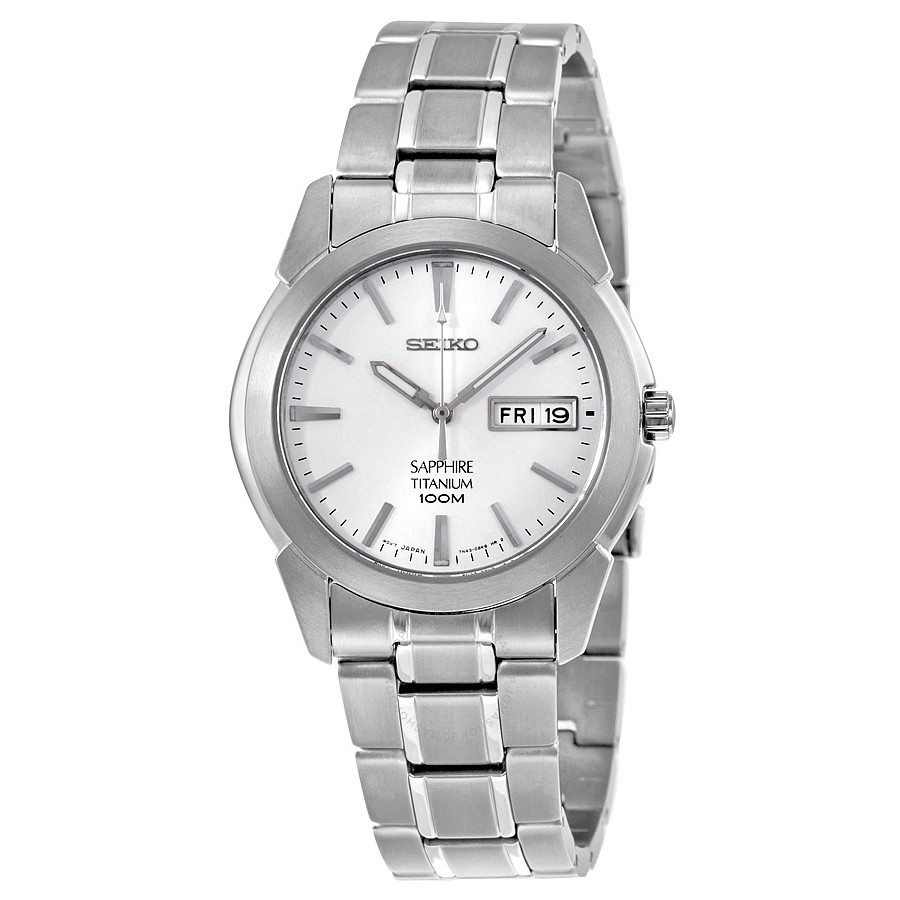 Gents Analogue Classic Titanium Bracelet Watch