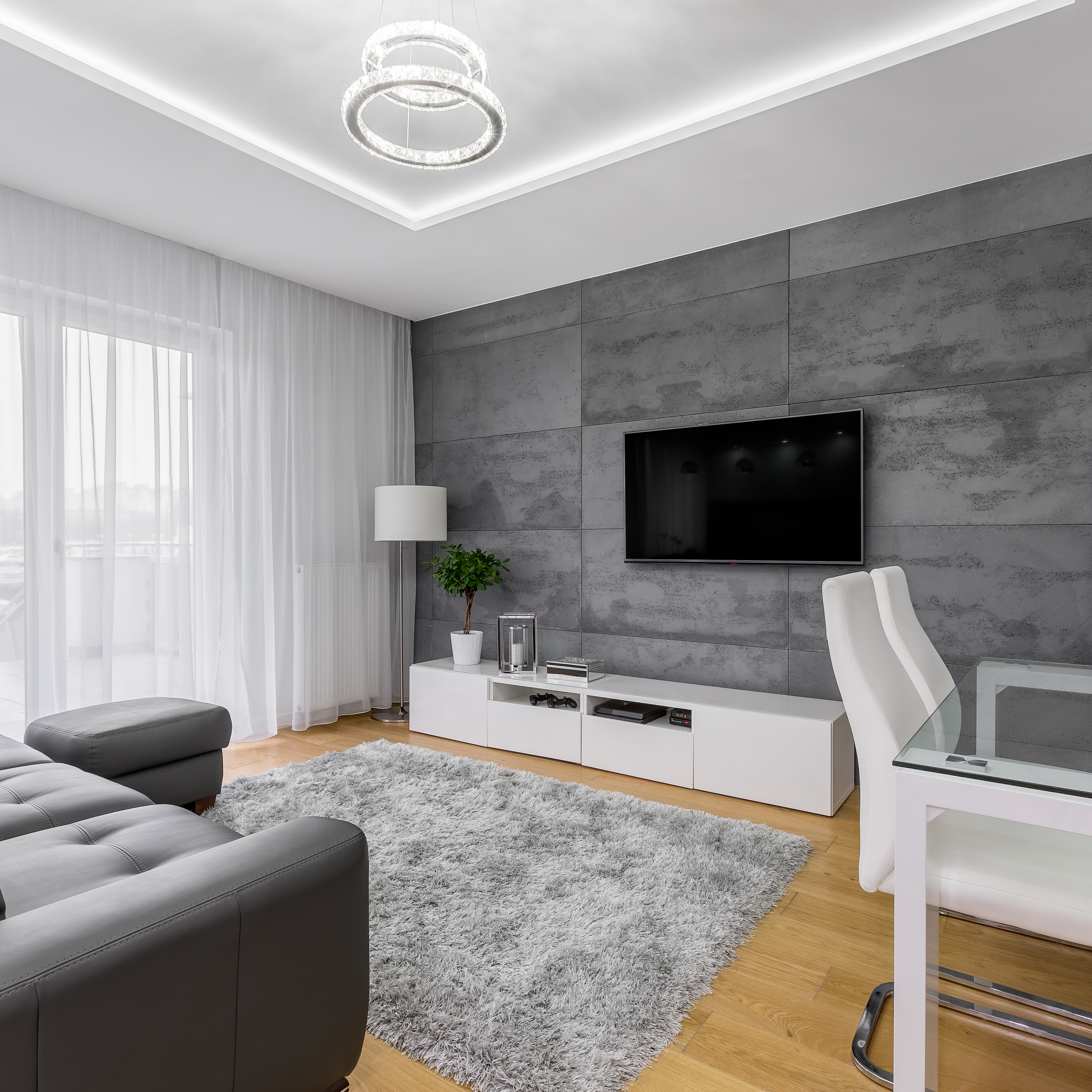 Silver. Source: Shutterstock.