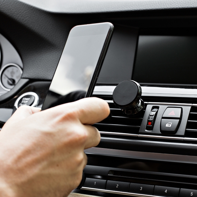 Original image source: Shutterstock